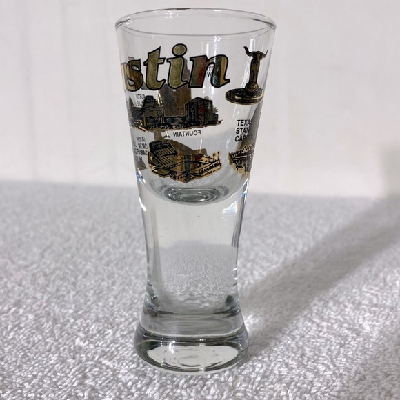 Vintage Clear Glass Austin Souvenir Shot Glass - Picture 2 of 8